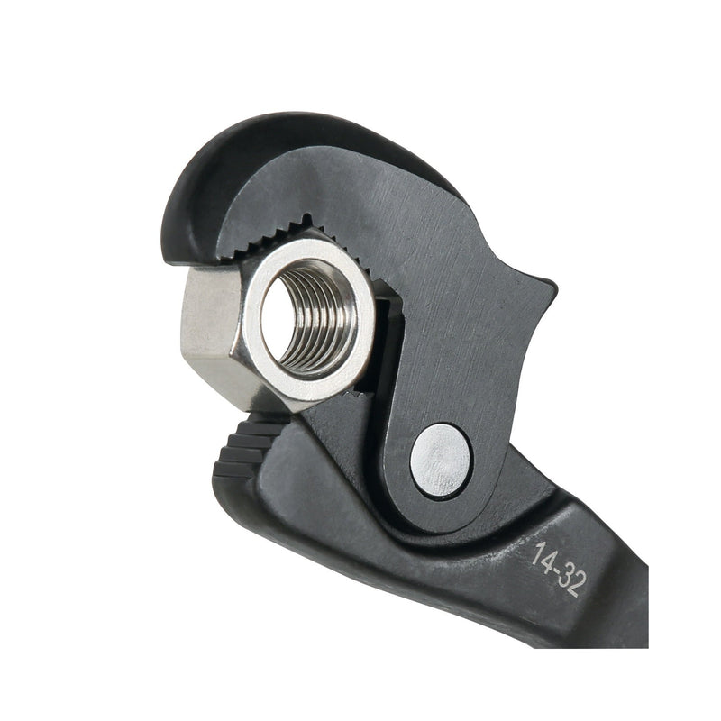 Beta Self - locking wrench with automatic take - up device for hexagons, 8 to 32 mm - 186 8 - 32 - WEB-001860008 - Beta - Trade Counter Direct
