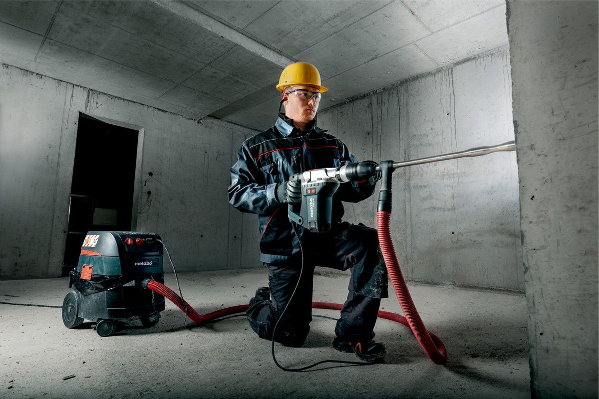 Metabo ASR35MACP110V 1400w M Class Wet and Dry Dust Extractor - 602058390 - ASR35MACP110V - Metabo Power Tools UK - Trade Counter Direct