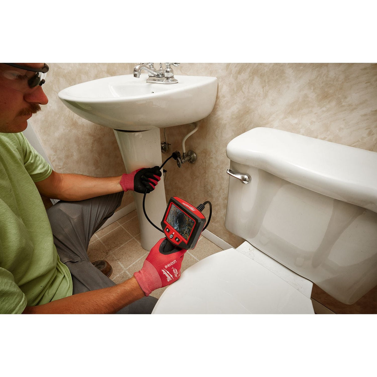 Milwaukee AIC2 Alkaline Inspection Camera - AIC2 - Milwaukee Tools UK - Trade Counter Direct