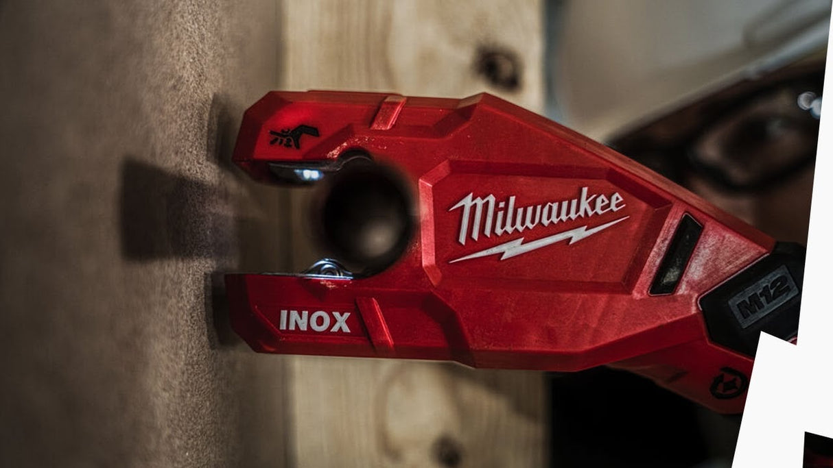 Milwaukee M12PCSS - 0 Raptor 12v 80mm Stainless (Inox) Pipe Cutter Bare Unit - M12PCSS-0 - Milwaukee Tools UK - Trade Counter Direct
