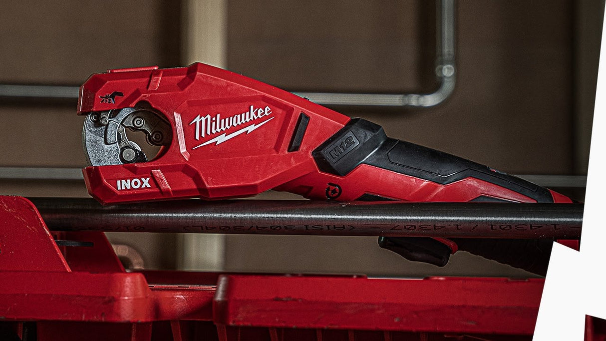 Milwaukee M12PCSS - 0 Raptor 12v 80mm Stainless (Inox) Pipe Cutter Bare Unit - M12PCSS-0 - Milwaukee Tools UK - Trade Counter Direct