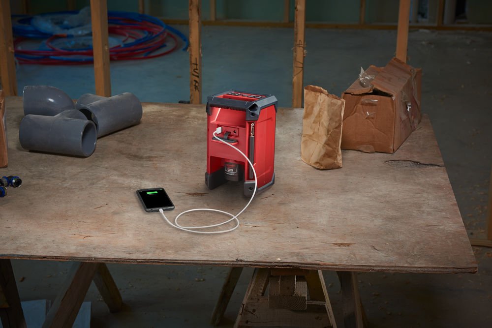 Milwaukee M12RCDAB+0 Site Radio plus Charger - M12RCDAB+0 - Milwaukee Tools UK - Trade Counter Direct