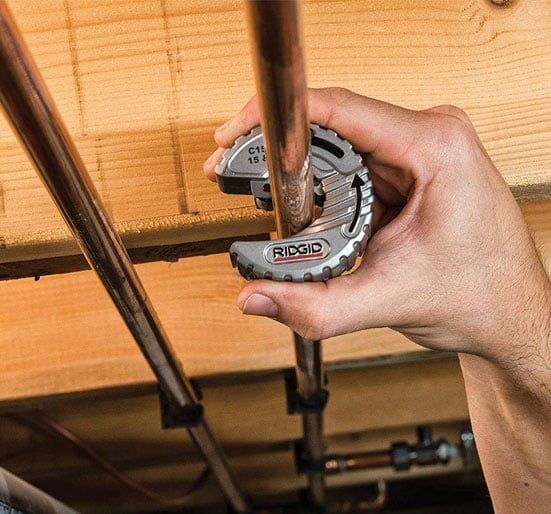 Ridgid 57018 C Style Close Quarters Copper Tubing Cutter 15 - 22mm - 57018 - 57018 - Ridgid Tools - Trade Counter Direct