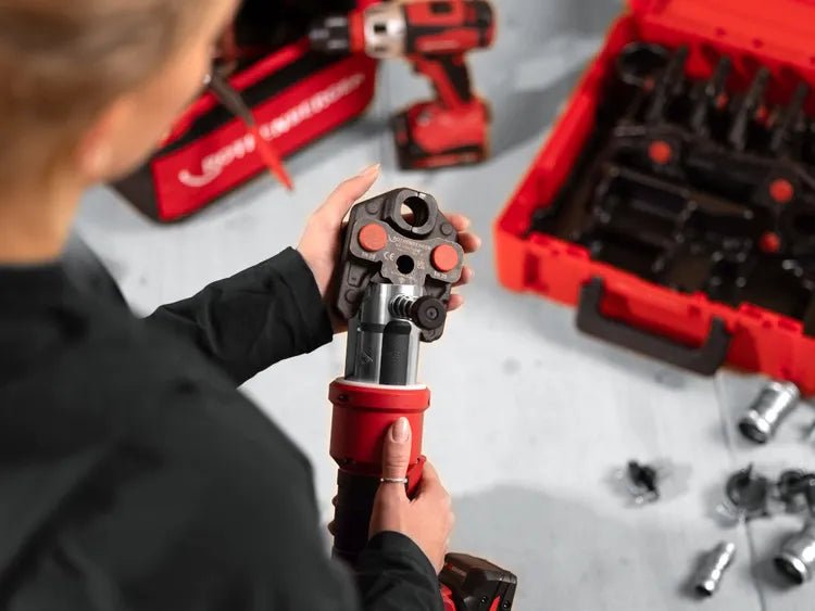 Rothenberger ROMAX NANO Hybrid Press Machine Kit + M15 - 28mm iJaws (32kN) - 1000005045 - Rothenberger - Trade Counter Direct