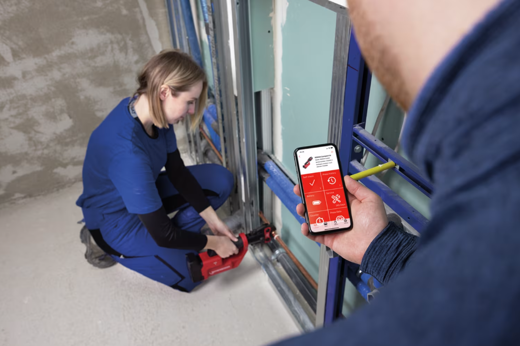 Rothenberger Romax Compact III Press Jaw Set with Jaws, Battery, Charger and Case