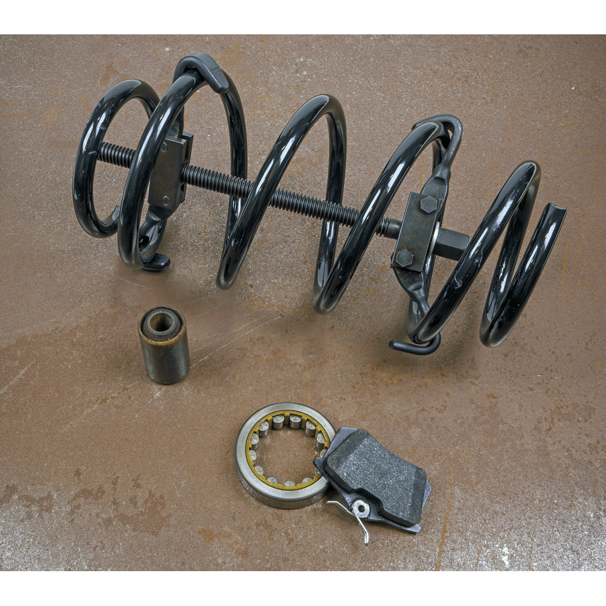 Sealey AK3842 Coil Spring Compressor 850kg 350mm - AK3842 - Sealey Tools UK - Trade Counter Direct