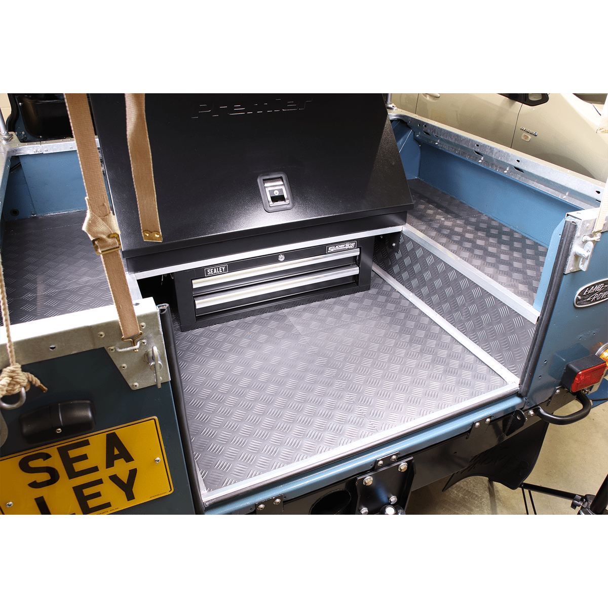Sealey FT1S Vinyl Floor Tile with Peel & Stick Backing Silver Treadplate - Pack of 16 - FT1S - Sealey Tools UK - Trade Counter Direct