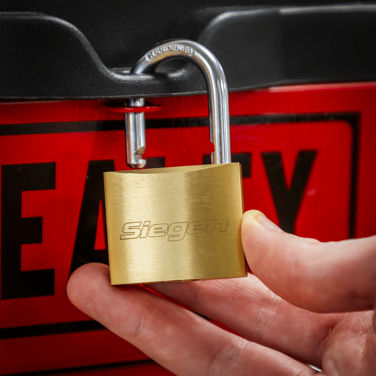 Sealey S0992 Siegen Brass Body Padlock with Brass Cylinder Keyed Alike - Pack of 4 - S0992 - Sealey Tools UK - Trade Counter Direct