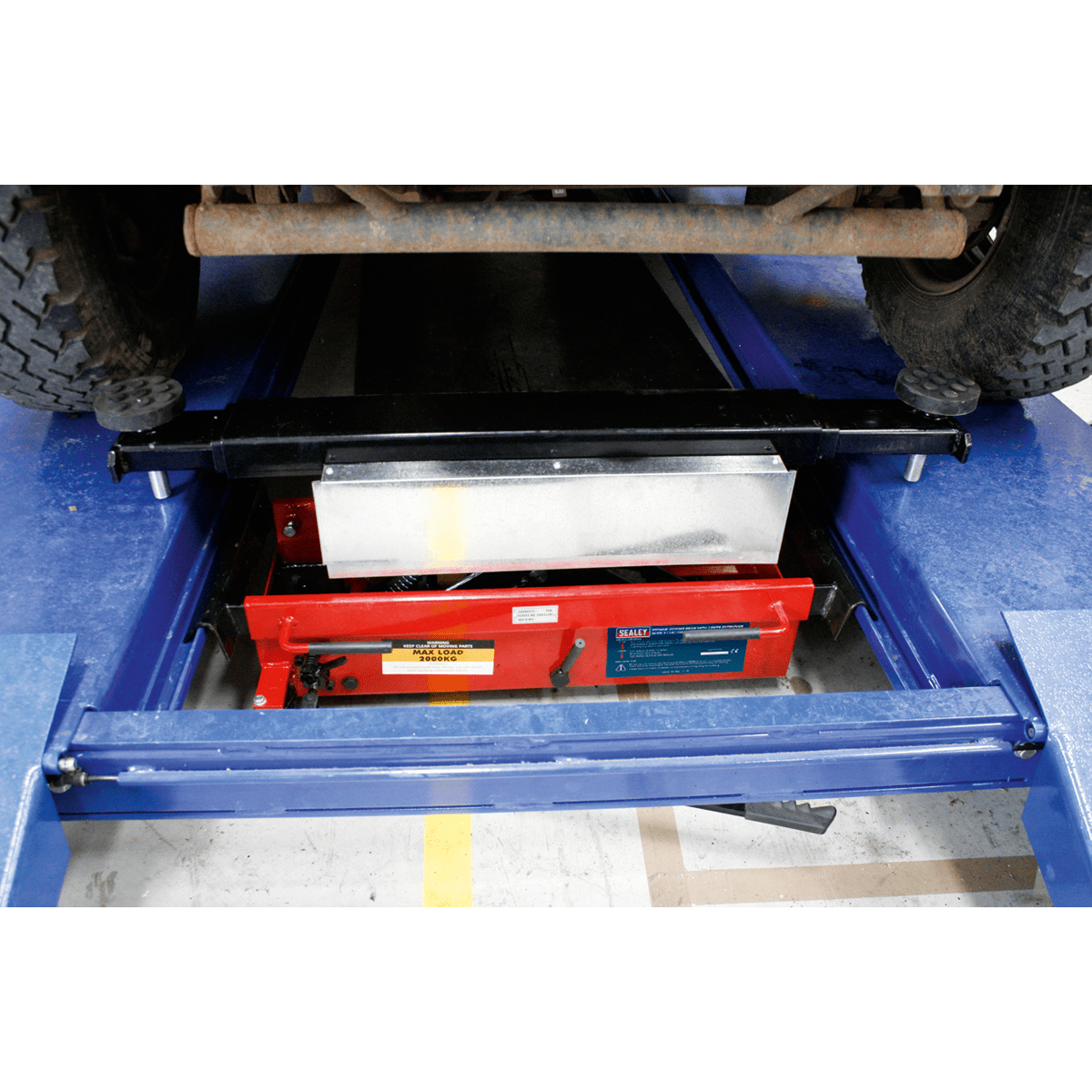 Sealey SJBEX200 Jacking Beam 2tonne with Arm Extenders & Flat Roller Supports - Jacking Beams - SLY-11257 - Sealey Tools UK - Trade Counter Direct