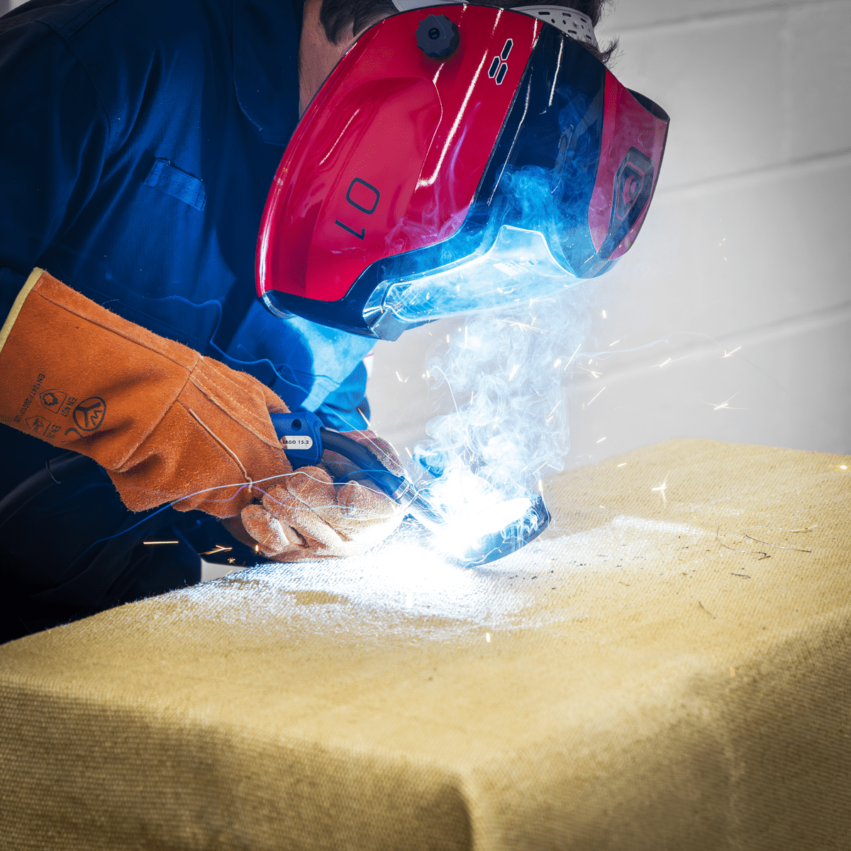 Sealey SUPERMIG180 Professional Gas/Gasless MIG Welder with Binzel® Euro Torch 180A 230V - SUPERMIG180 - Sealey Tools UK - Trade Counter Direct