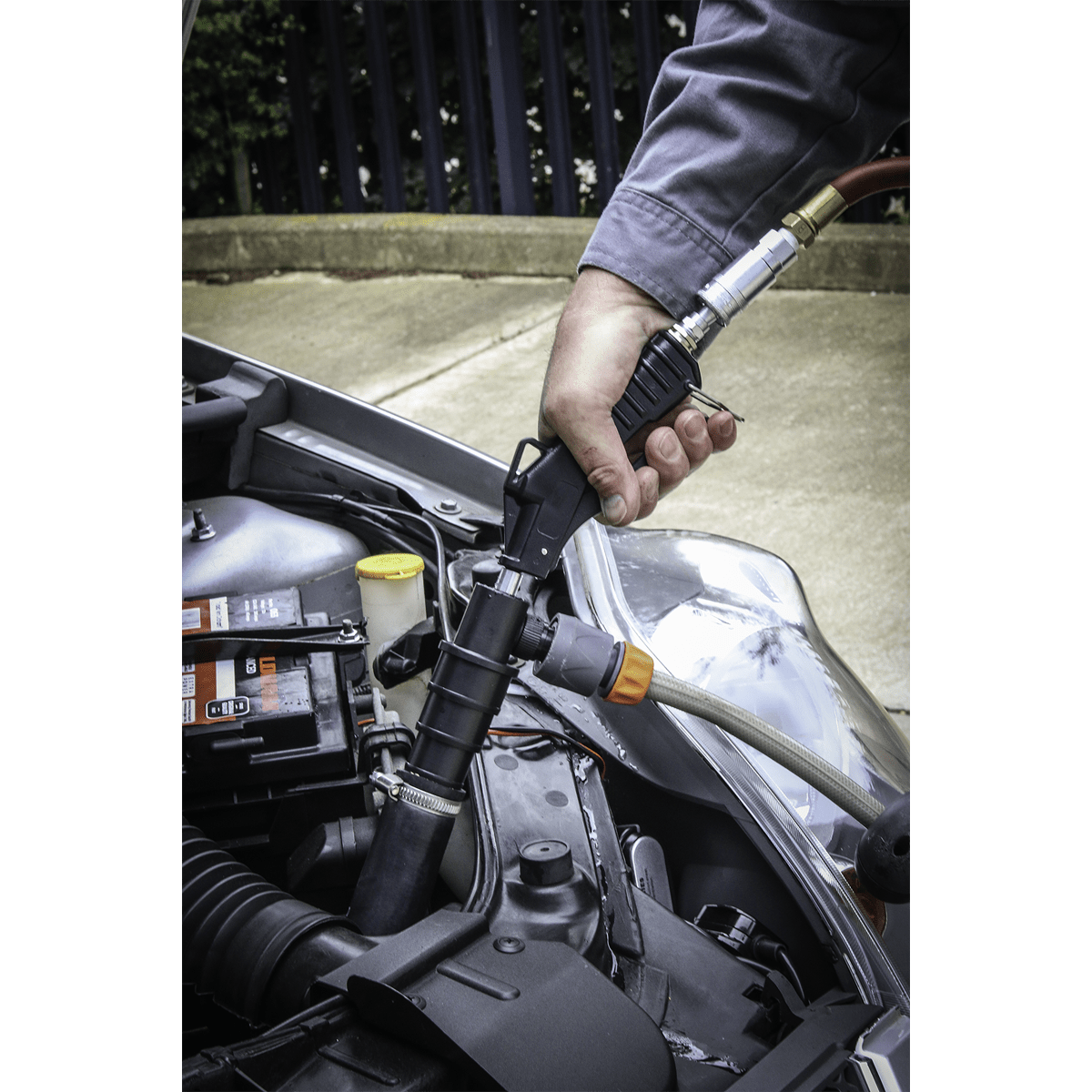 Sealey VS0044 Coolant System Flush Gun - VS0044 - Sealey Tools UK - Trade Counter Direct