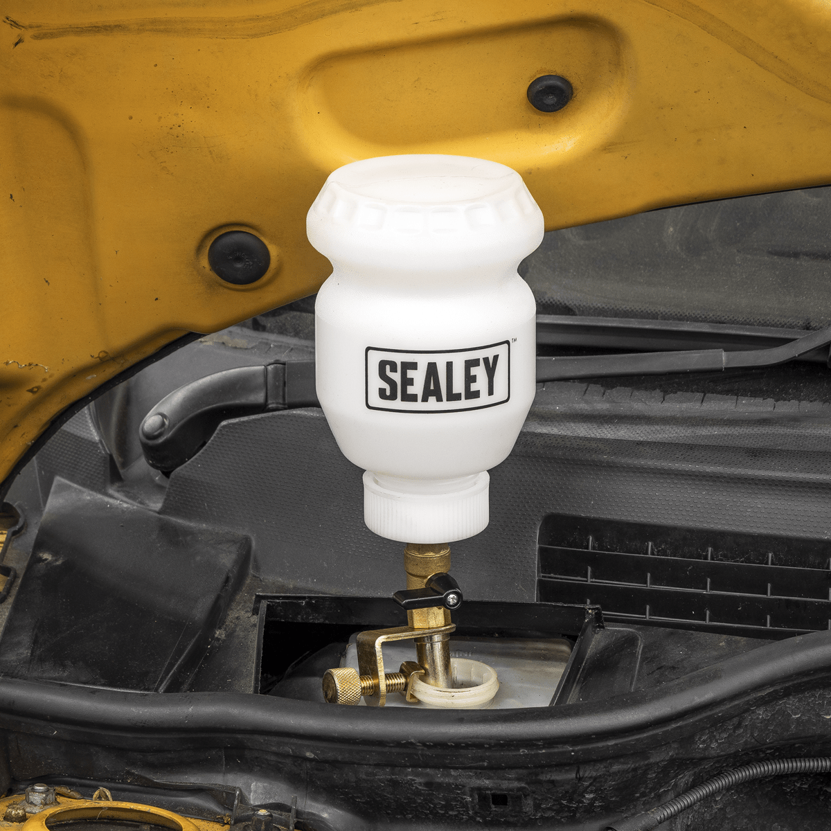 Sealey VS0219 Brake Fluid Refill Bottle 1L - VS0219 - Sealey Tools UK - Trade Counter Direct