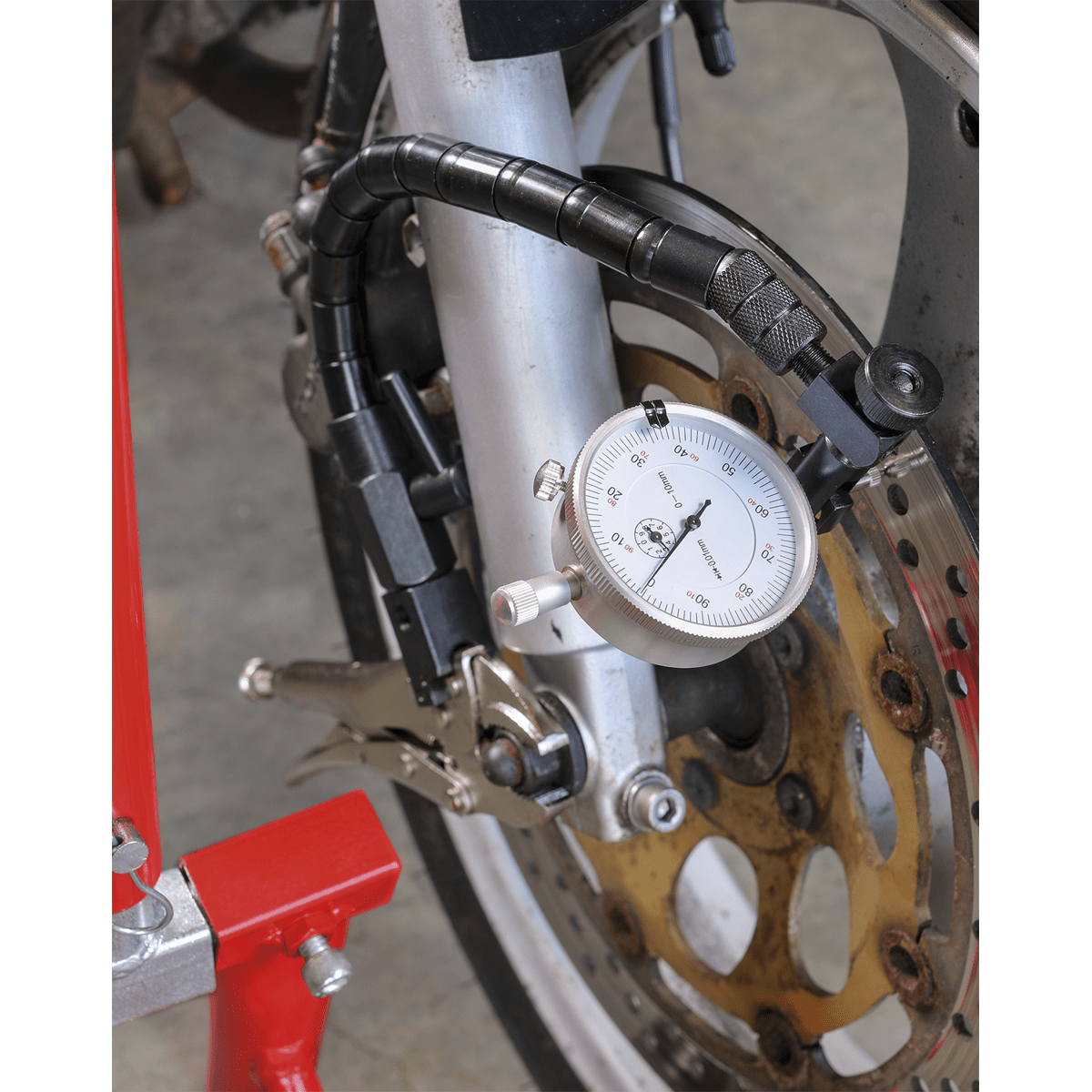 Sealey VS0290 Brake Disc Run-Out Kit - VS0290 - Sealey Tools UK - Trade Counter Direct