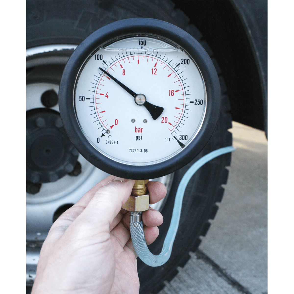 Sealey VS931 Air Brake Test Gauge for Commercial Vehicles - VS931 - Sealey Tools UK - Trade Counter Direct