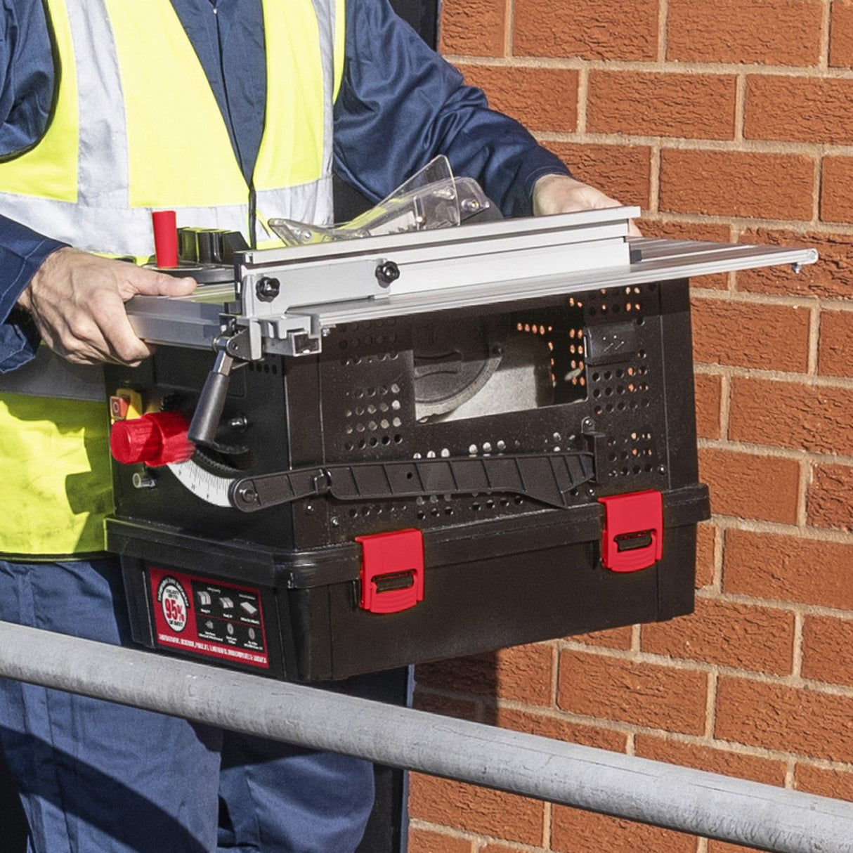 SIP 2 - in - 1 Table Saw with Integrated Dust Extractor - SIP-01513 - SIP Tools UK - Trade Counter Direct