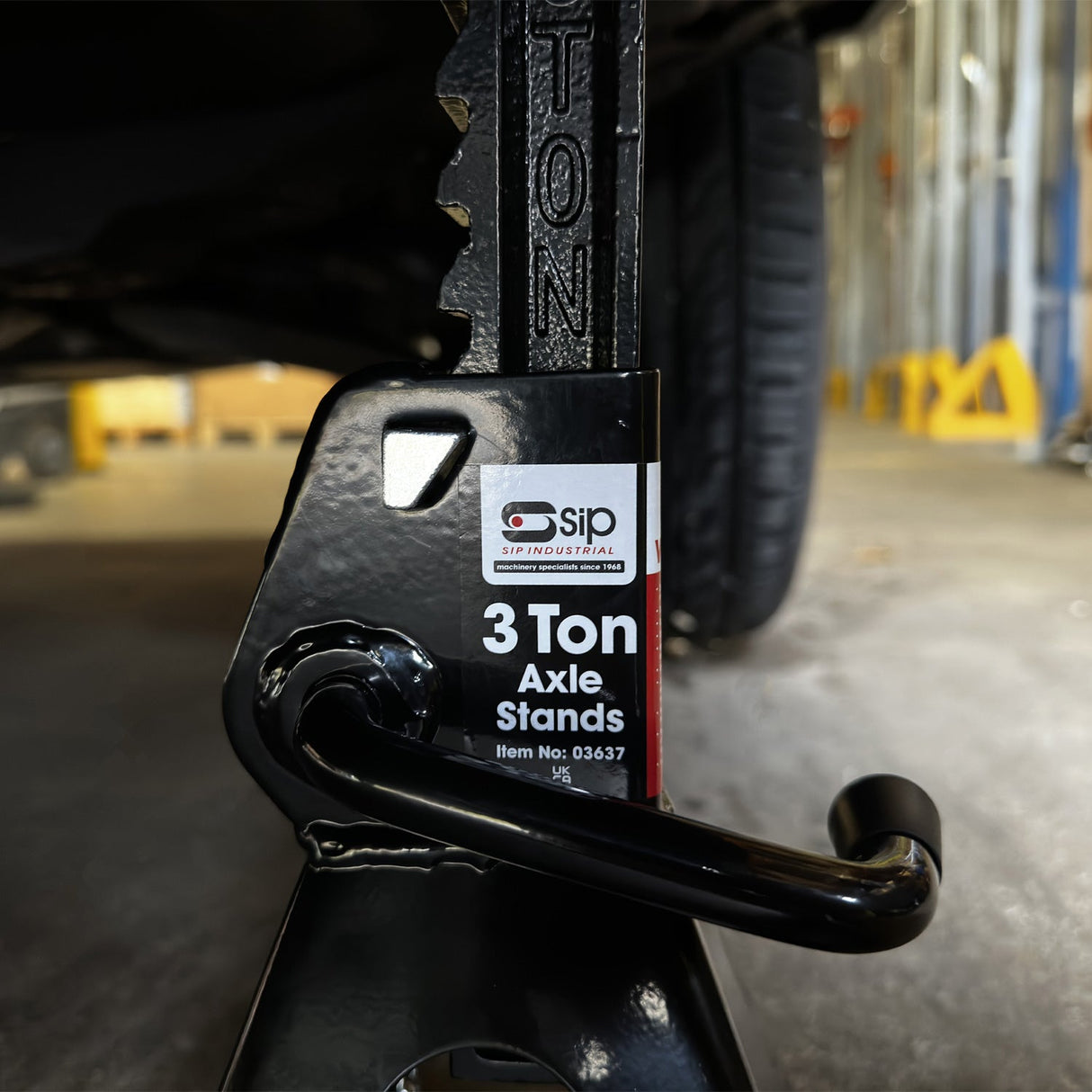 SIP 3 Ton Ratchet Jack Stands - SIP-03637 - SIP Tools UK - Trade Counter Direct