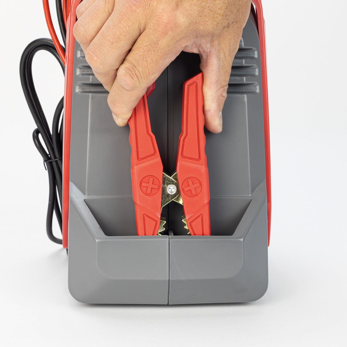 SIP CHARGESTAR D40 Digital Battery Charger - SIP-03556 - SIP Tools UK - Trade Counter Direct