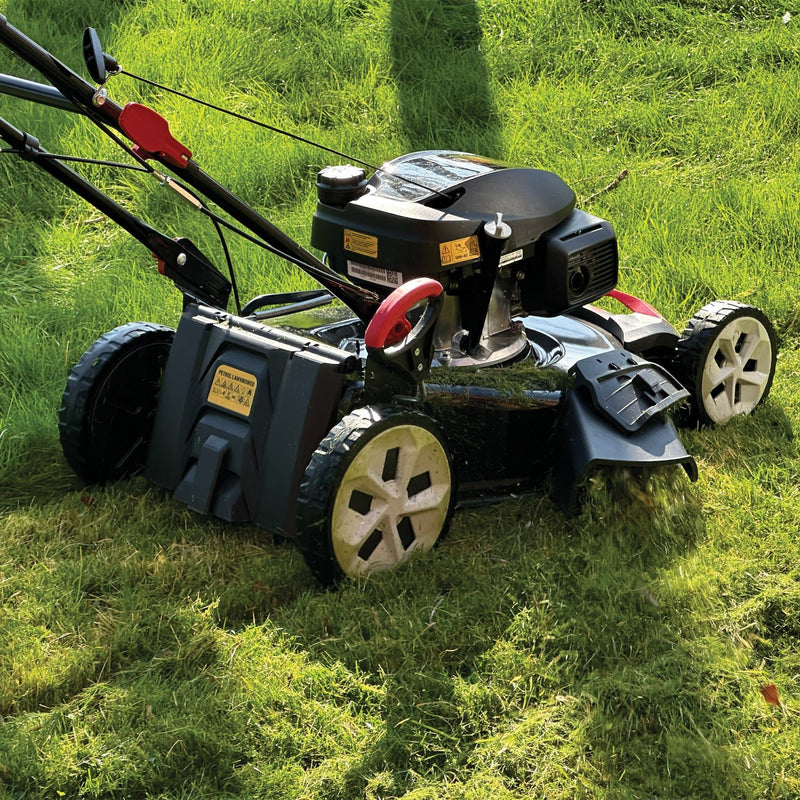 SIP HONDA-Powered 56cm Self-Propelled Petrol Lawnmower - SIP-08228 - SIP Tools UK - Trade Counter Direct