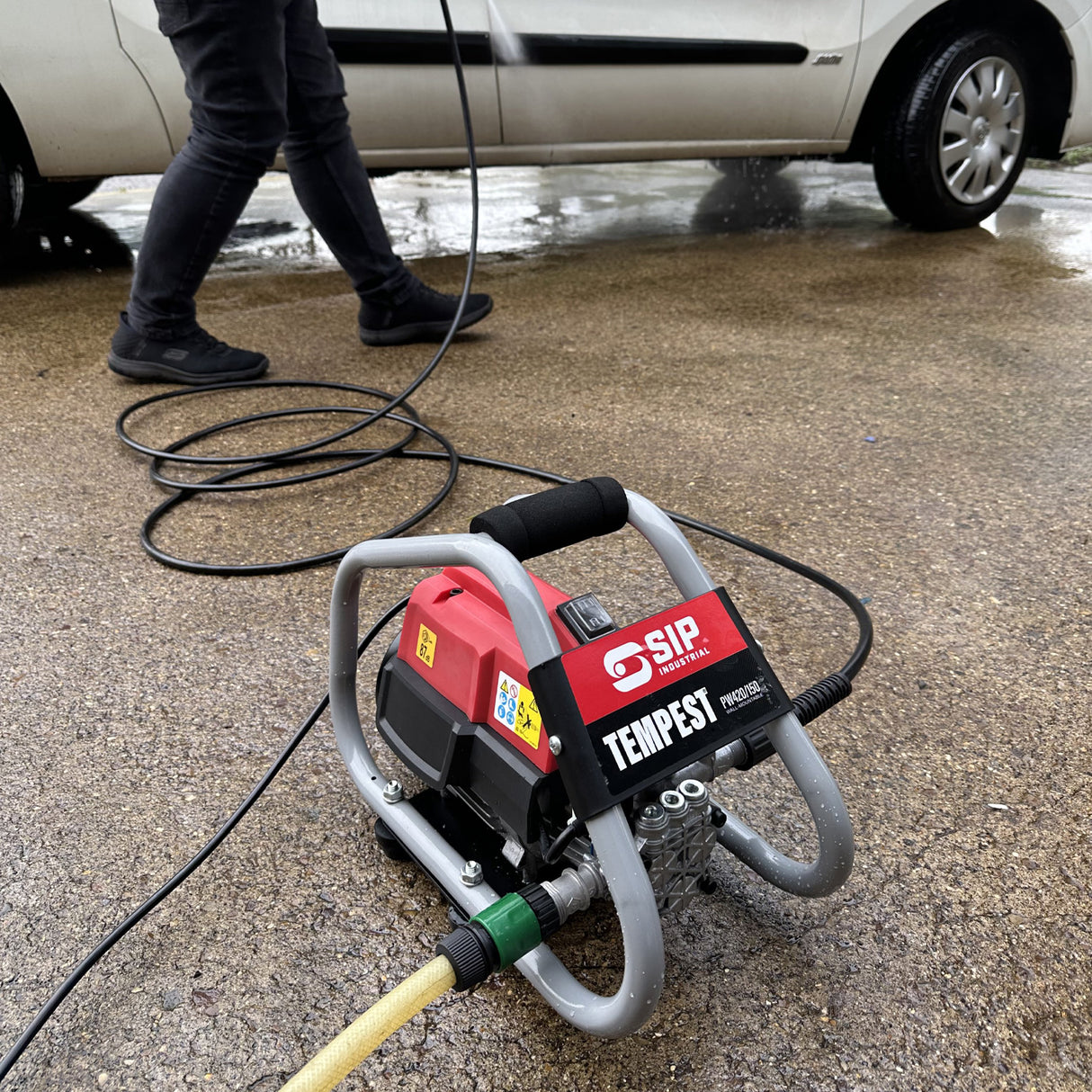 SIP TEMPEST® PW420/150 Wall-Mountable Electric Pressure Washer