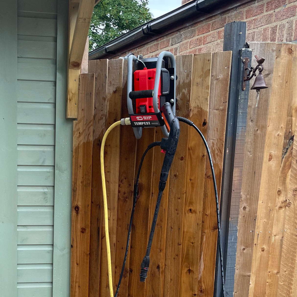 SIP TEMPEST® PW420/150 Wall-Mountable Electric Pressure Washer