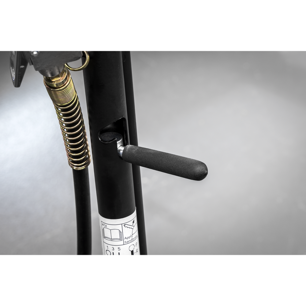 Sealey 10001A Viking Professional Long Reach Air/Manual Operation Trolley Jack with Rocket Lift 10 Tonne - additional view 9