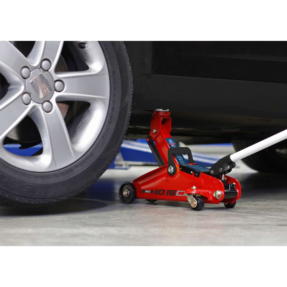 Sealey 1015CX Short Chassis Trolley Jack 1.5 Tonne - additional view 9