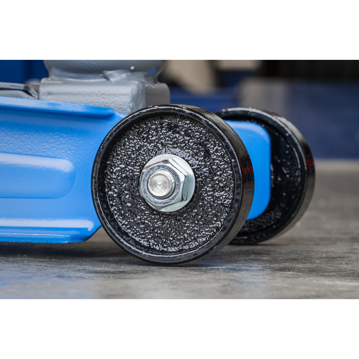Sealey 1020LEB Low Profile Short Chassis Trolley Jack 2 Tonne - Blue - additional view 6