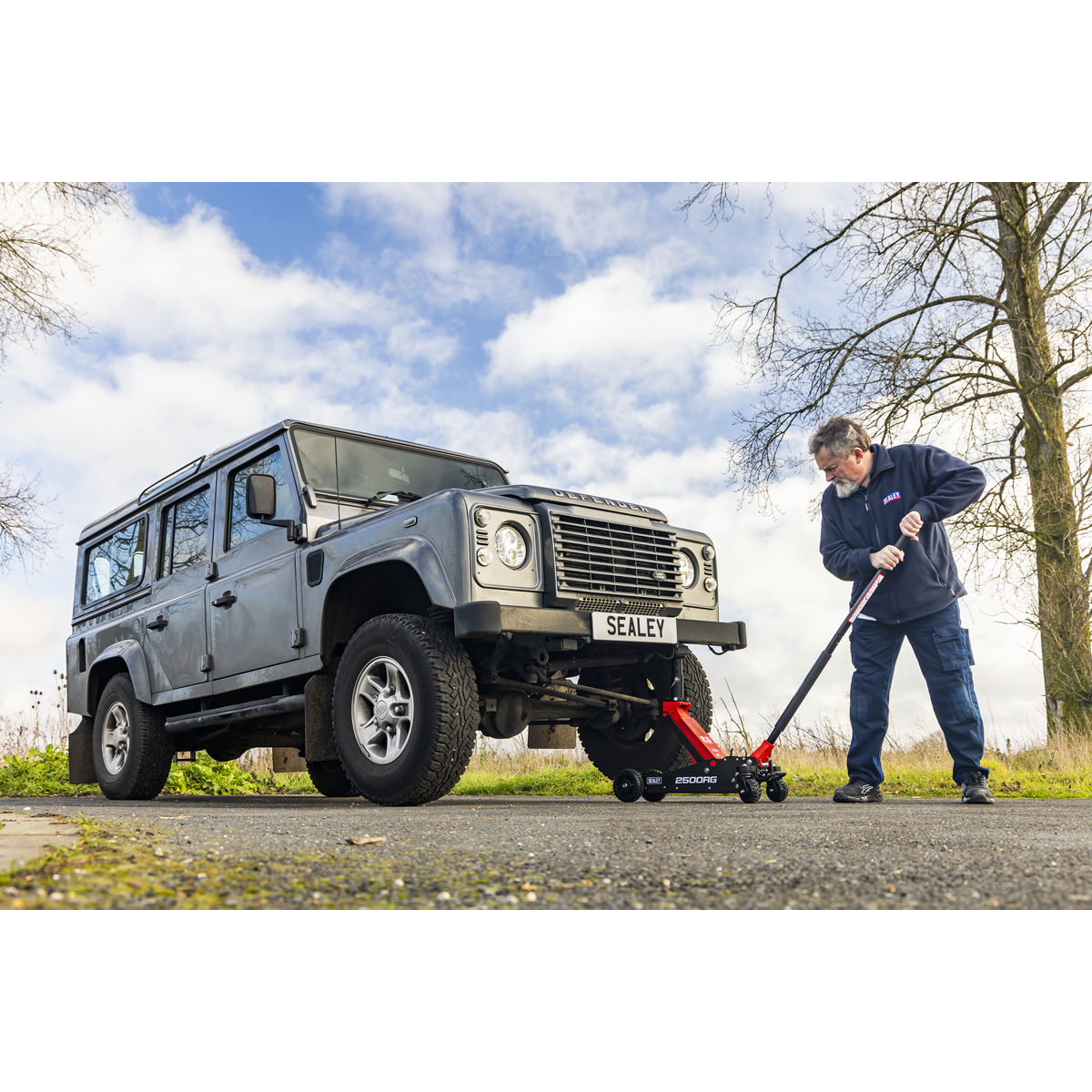 Sealey 2500RG Big Wheel Hybrid Trolley Jack for Off-Road Vehicles, SUVs, Vans & 4x4s with Super Rocket - additional view 11