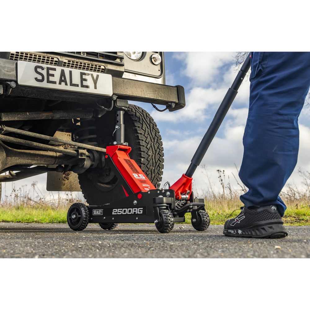 Sealey 2500RG Big Wheel Hybrid Trolley Jack for Off-Road Vehicles, SUVs, Vans & 4x4s with Super Rocket - additional view 13