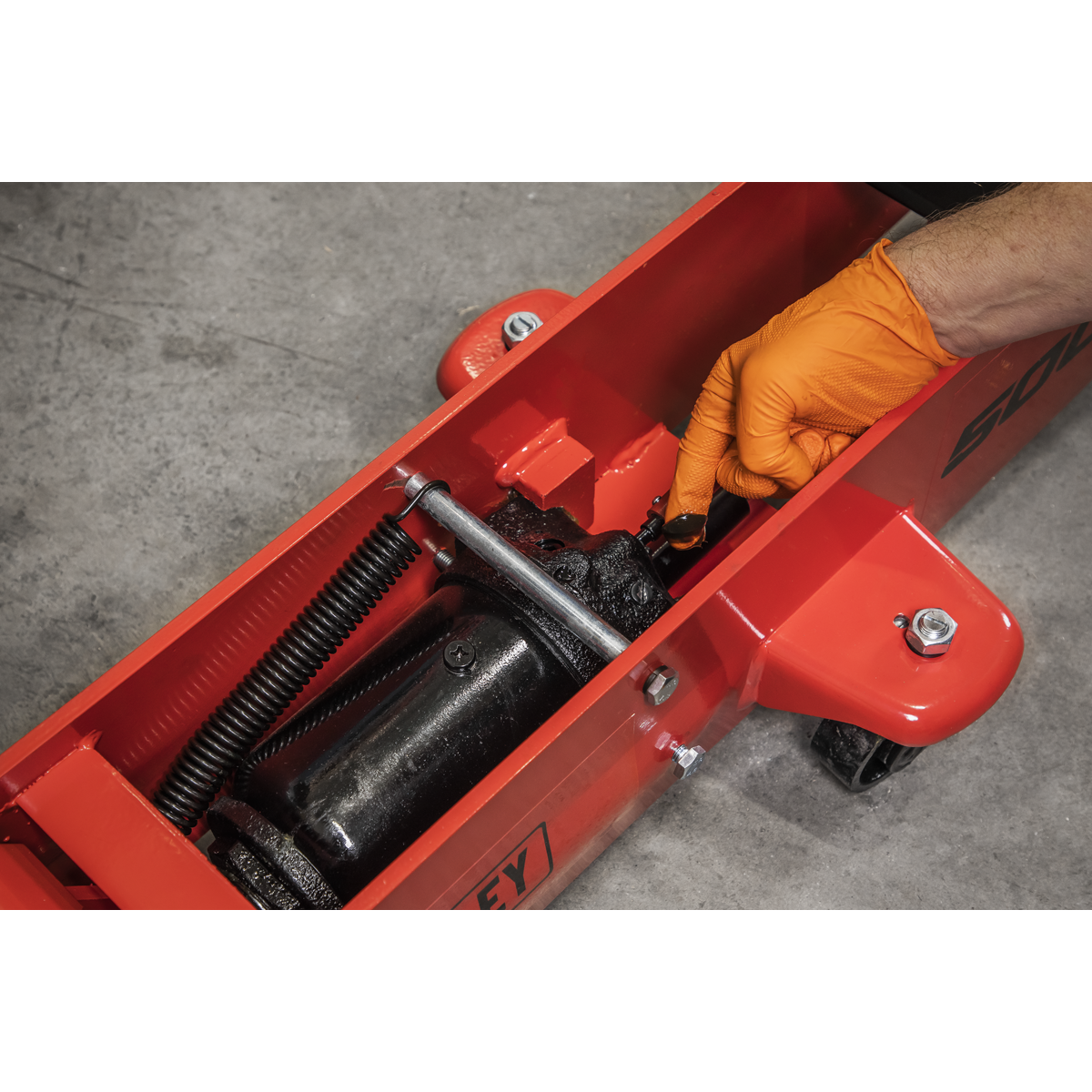 Sealey 5001 Premier Long Reach Trolley Jack 5 Tonne - additional view 7