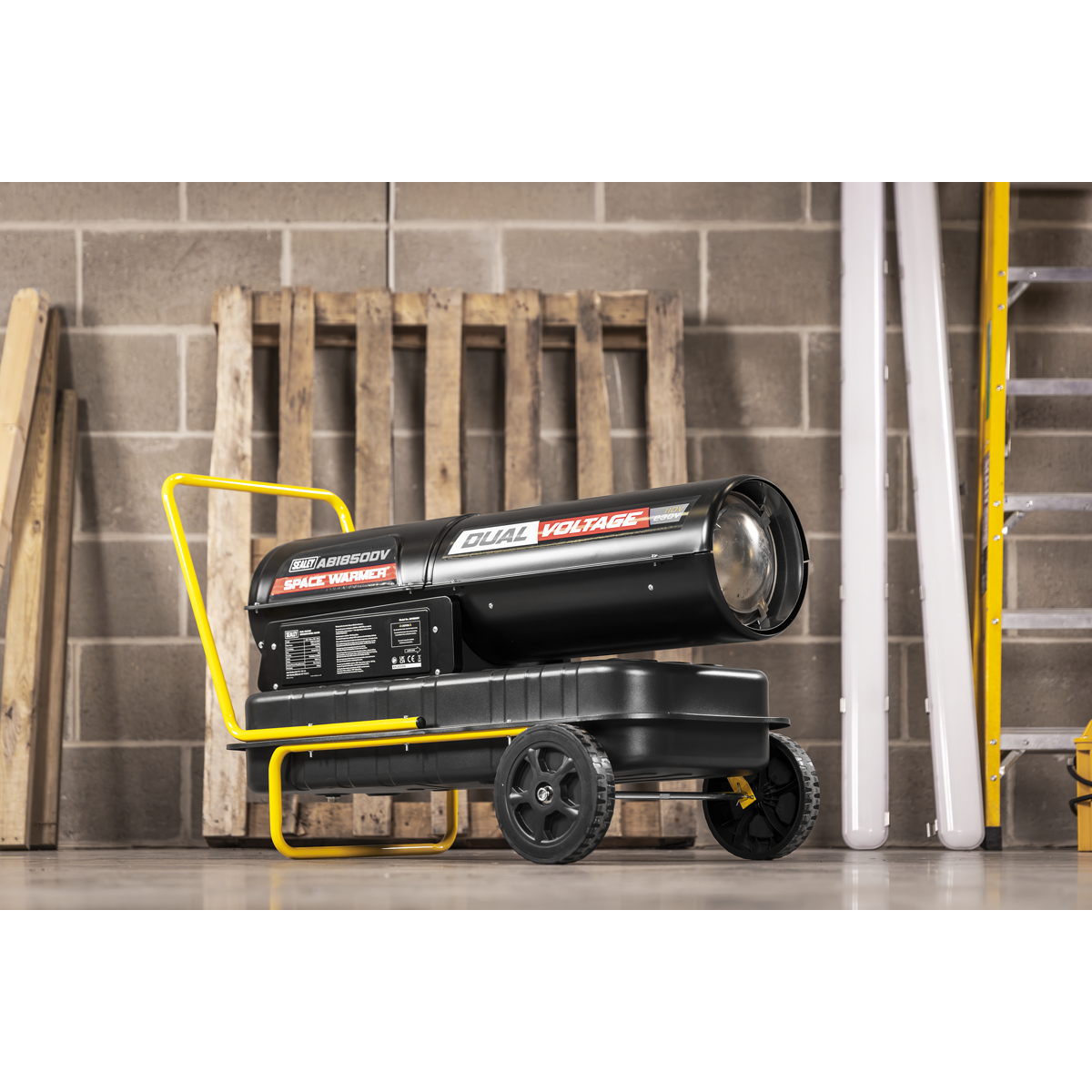 Sealey AB1850DV Dual Voltage Space Warmer® Kerosene/Diesel Heater with Wheels 185,000Btu/hr(55kW) - additional view 8