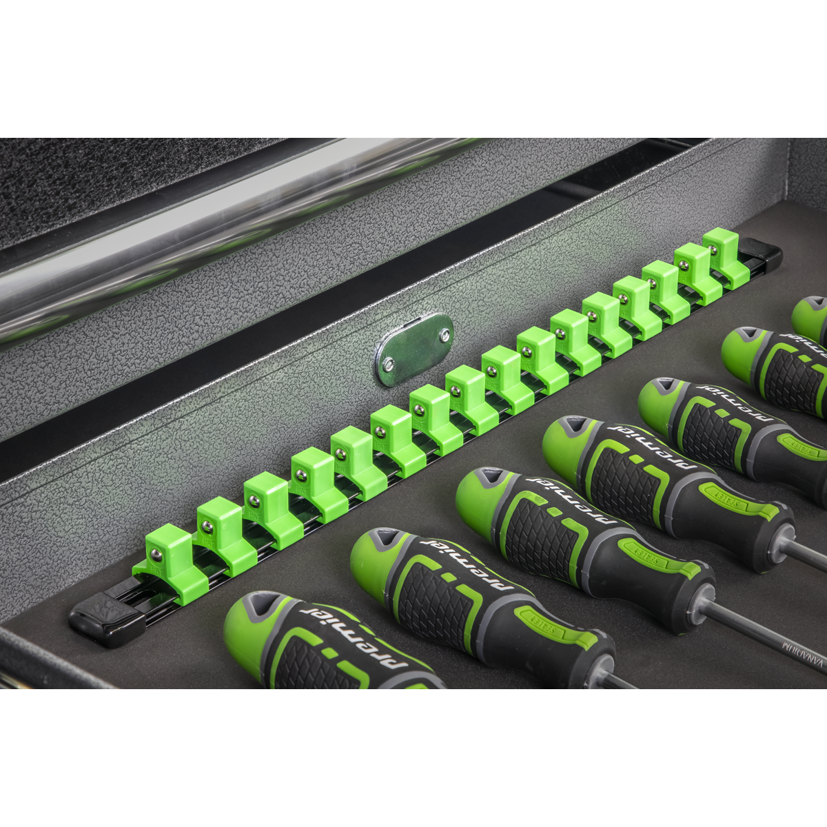 Sealey AK27054HV Premier Socket Retaining Rail with 16 Clips 1/2"Sq Drive - Hi-Vis Green - additional view 10