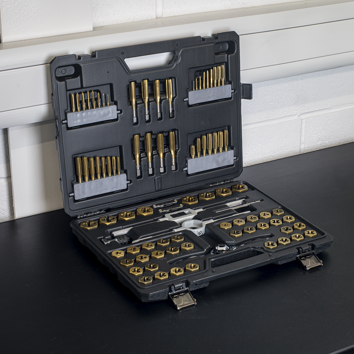 Sealey AK3086HIM Premier Metric/Imperial Hexagonal Tap & Die Set 86pc - additional view 4