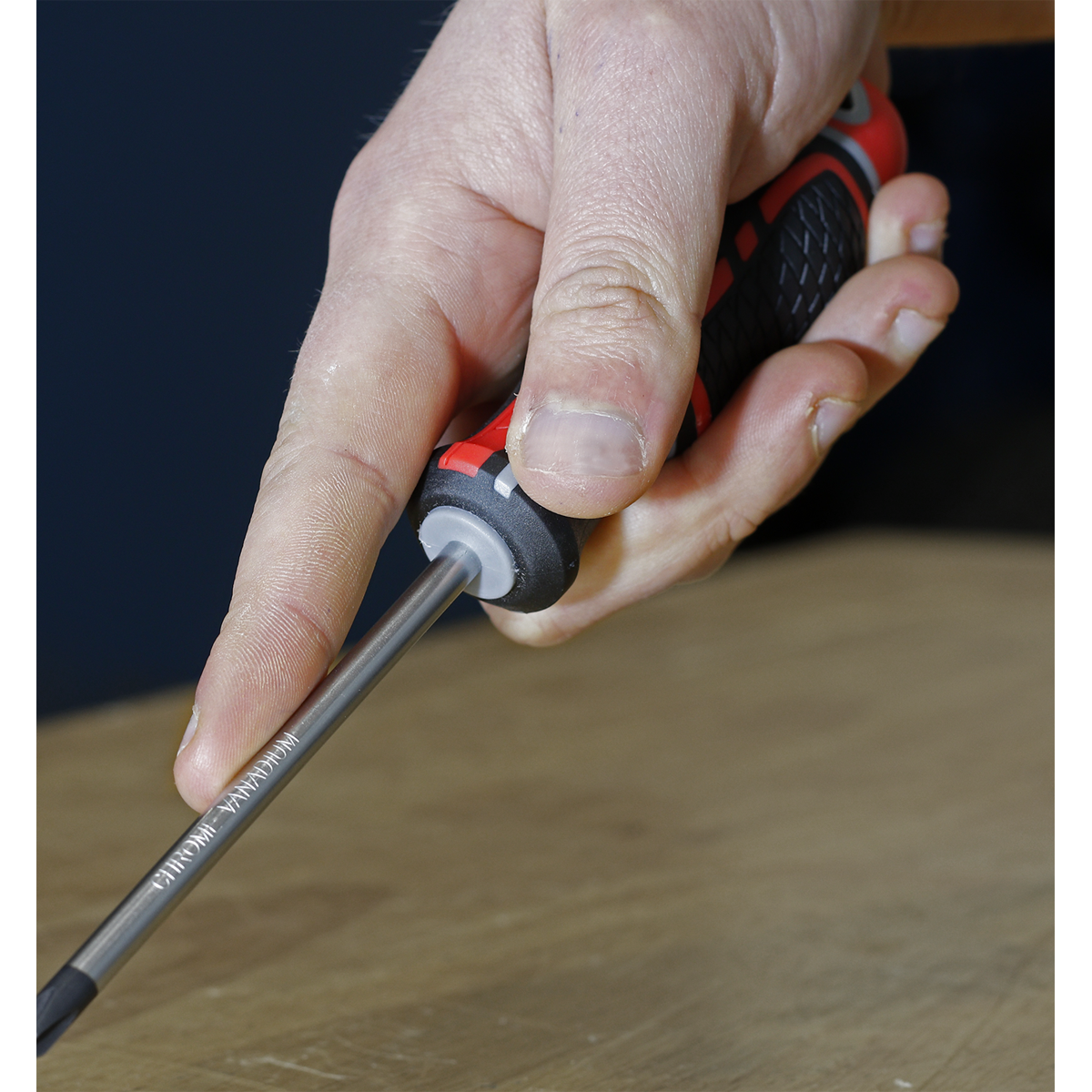 Sealey AK4361 Premier GripMAX® Phillips Screwdriver #2 x 100mm - additional view 3