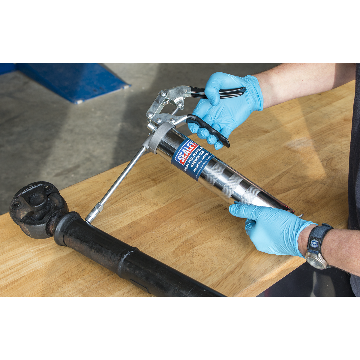Sealey AK446 3-Way Fill Pistol Grip Grease Gun - additional view 3