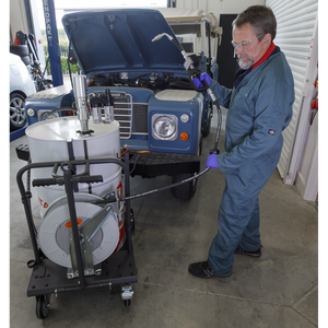 Sealey AK4562D Air Operated Oil Dispensing System with 10m Retractable Hose Reel - additional view 3