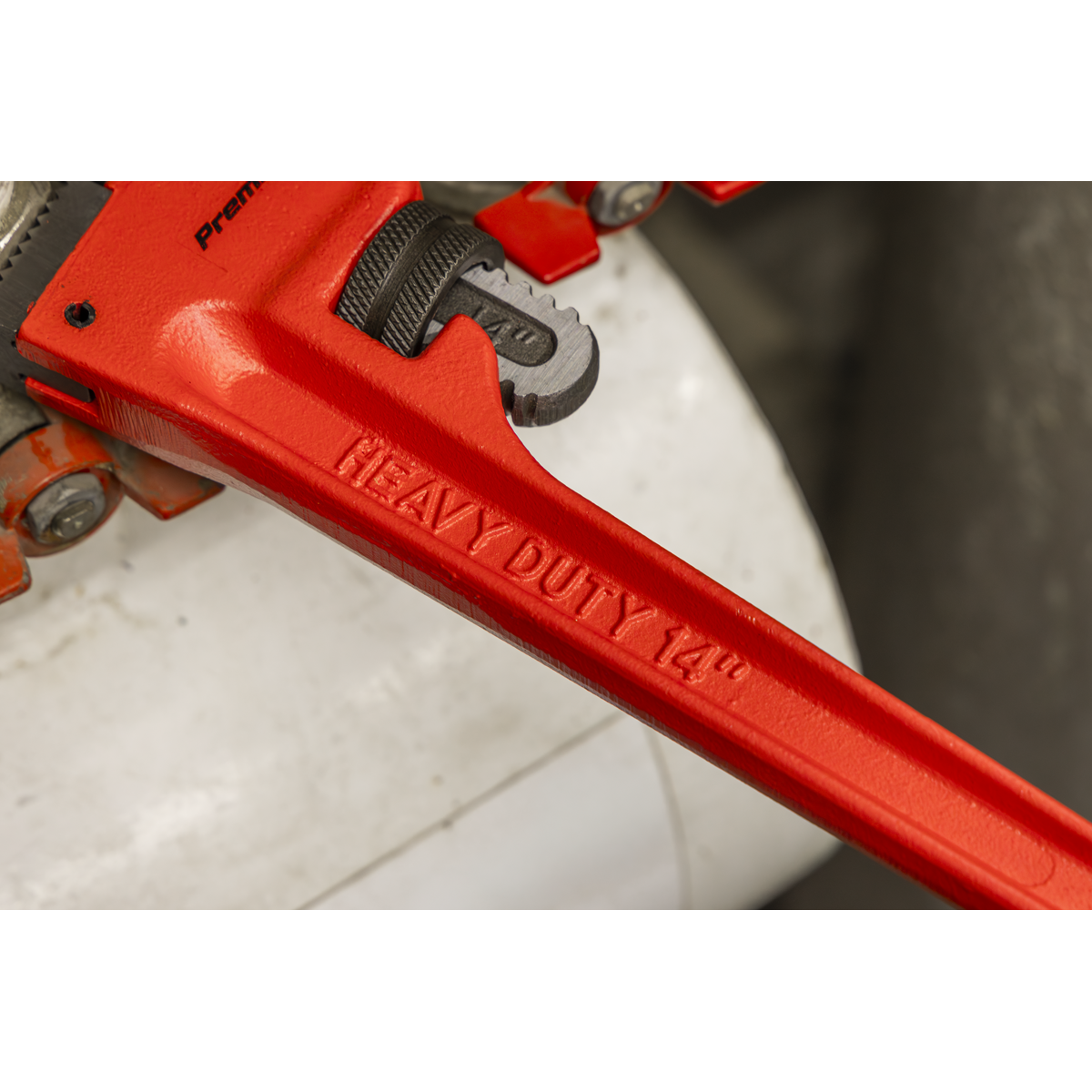 Sealey AK5104 Premier Cast Steel Pipe Wrench European Pattern 350mm - additional view 2