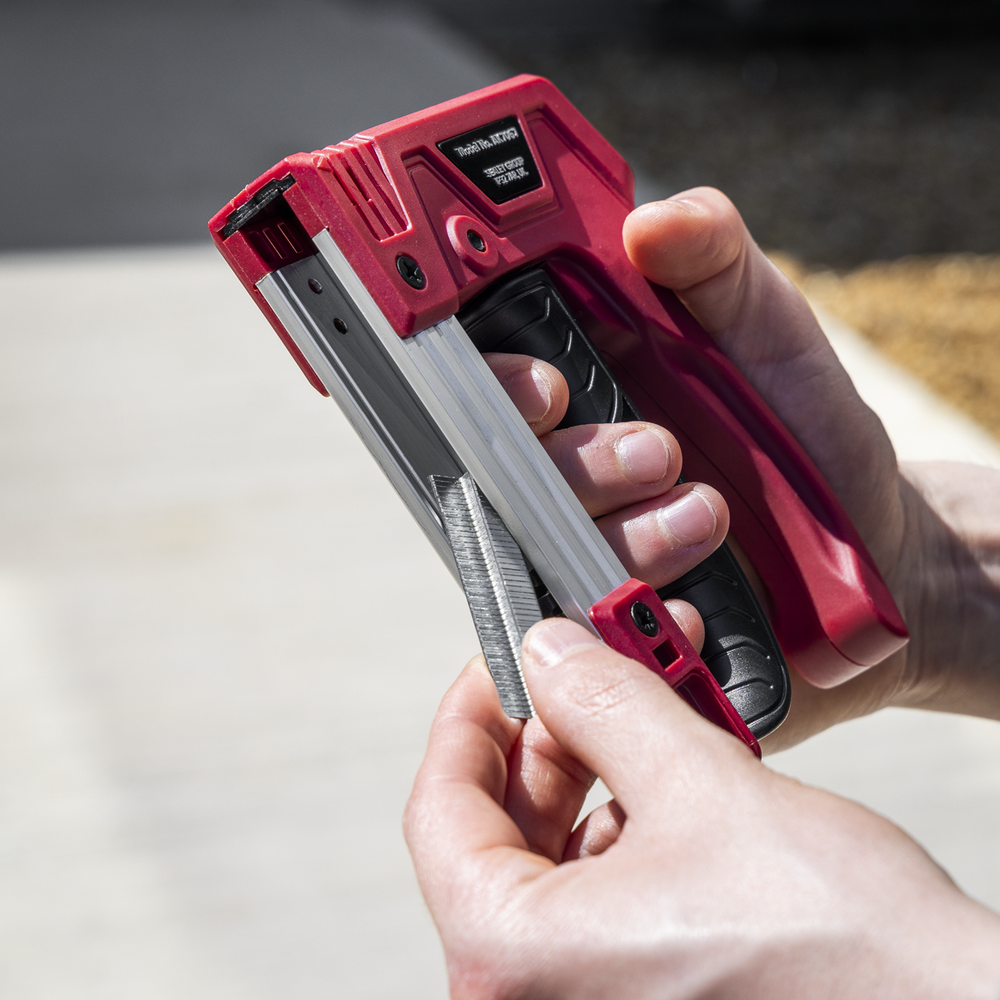 Sealey AK7067 Heavy-Duty Staple & Brad Nail Gun - additional view 11