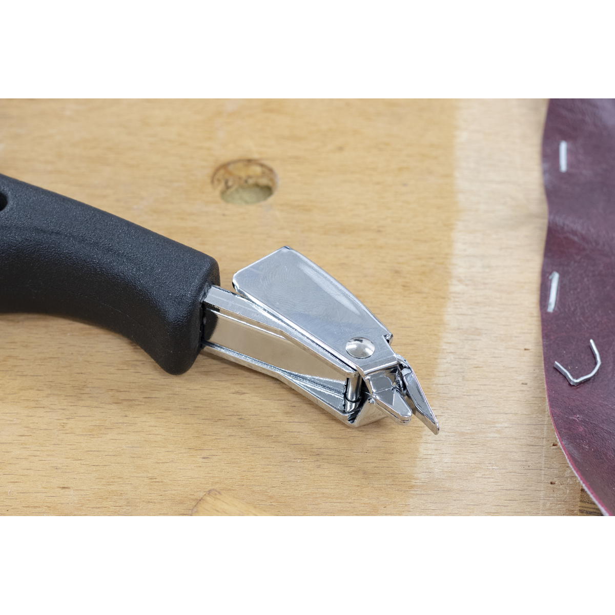 Sealey AK707 Premier Heavy-Duty Staple Remover - additional view 3