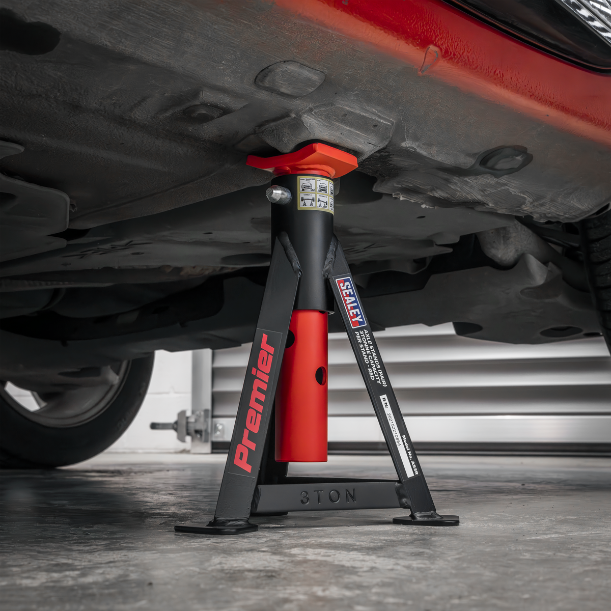 Sealey AS3R Premier Axle Stands (Pair) 3 Tonne Capacity per Stand - Red - additional view 5