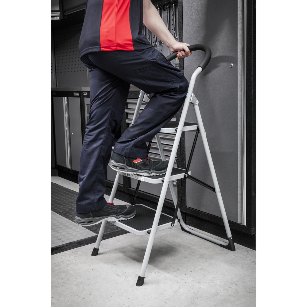 Sealey ASL23 3-Tread Step Stool 150kg Capacity - EN 14183 - additional view 6