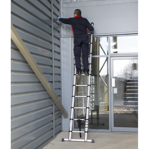 Sealey ATL11 Aluminium Professional Telescopic Ladder 11-Tread - EN 131 - additional view 2