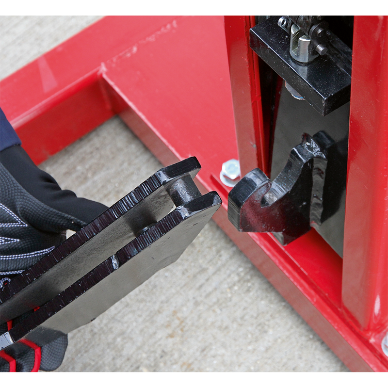 Sealey AVR1500FP Air/Hydraulic Vehicle Lift with Foot Pedal 1.5 Tonne - additional view 14