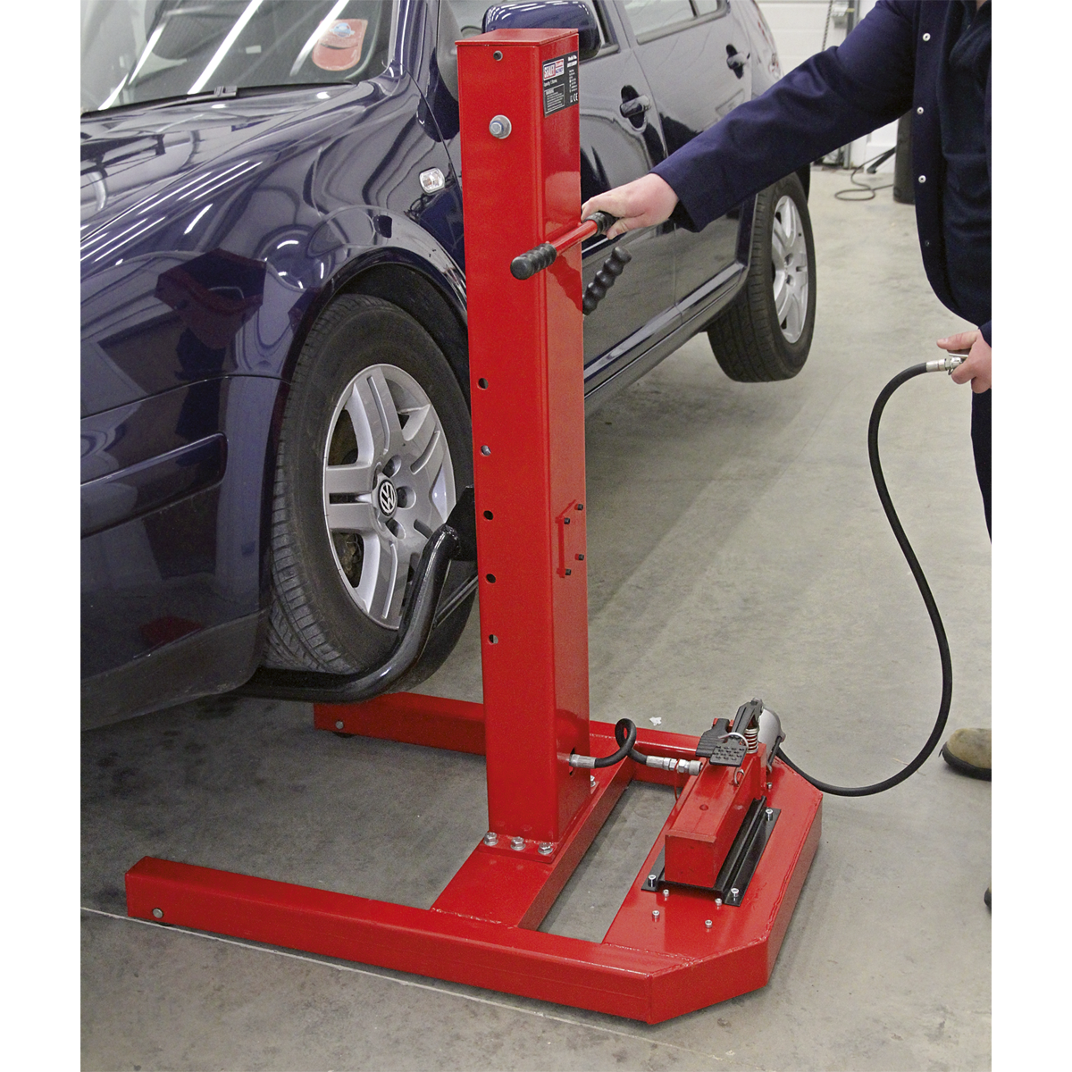 Sealey AVR1500FP Air/Hydraulic Vehicle Lift with Foot Pedal 1.5 Tonne - additional view 10
