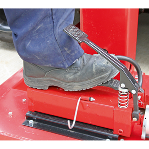 Sealey AVR1500FP Air/Hydraulic Vehicle Lift with Foot Pedal 1.5 Tonne - additional view 12