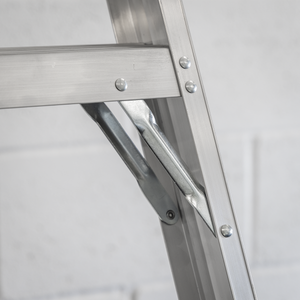 Sealey AXL6 Industrial Step Ladder 6-Tread Aluminium - EN 131 - additional view 11