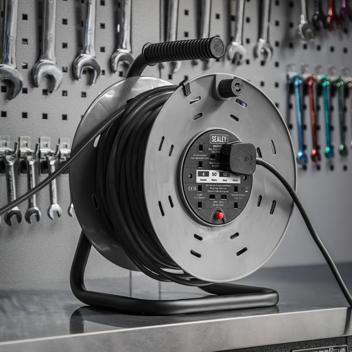 Sealey BCR50 50m Cable Reel with Thermal Trip 4 x 230V - additional view 6