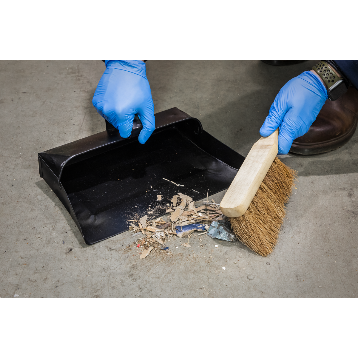 Sealey BM26 Dustpan & Brushes Metal - additional view 4