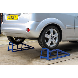 Sealey CAR2000 Car Ramps 1 Tonne Capacity per Ramp 2 Tonne Capacity per Pair - additional view 3