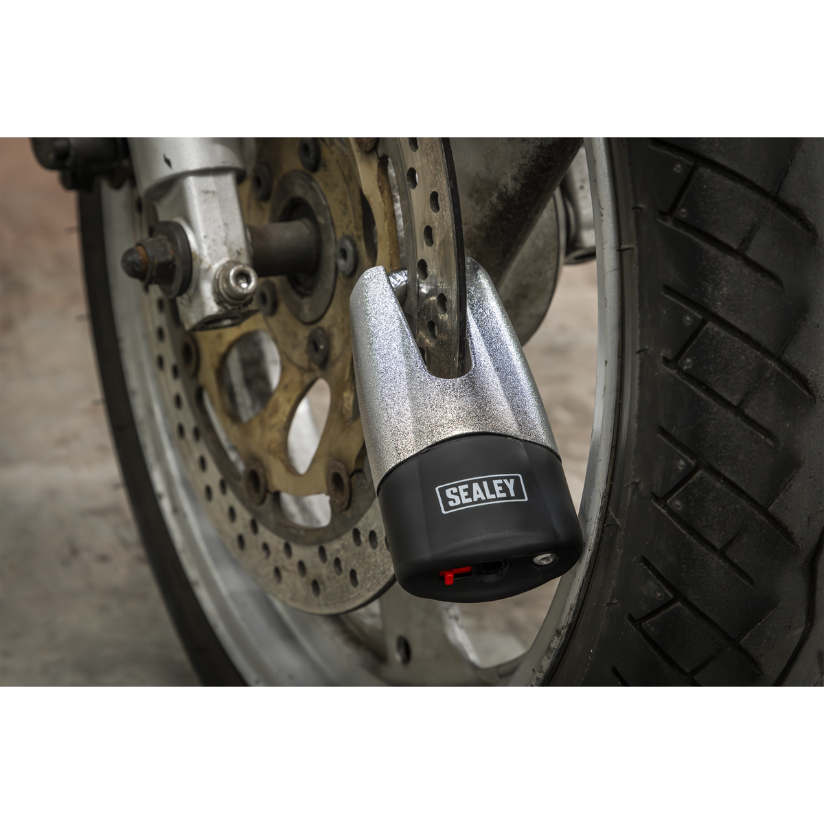 Sealey CLA109DL Motorcycle Chain & Disc Lock 10.5 x 10.5 x 1500mm 4* ART Approved - additional view 5